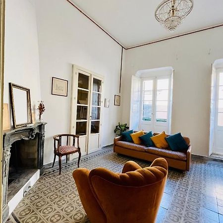 Appartement Antica Dimora La Madonnina, Residenza Storica Con Vista Incantevole A Cagliari Extérieur photo