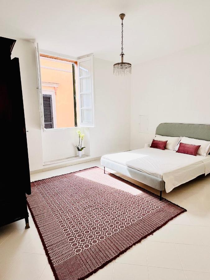 Appartement Antica Dimora La Madonnina, Residenza Storica Con Vista Incantevole A Cagliari Extérieur photo