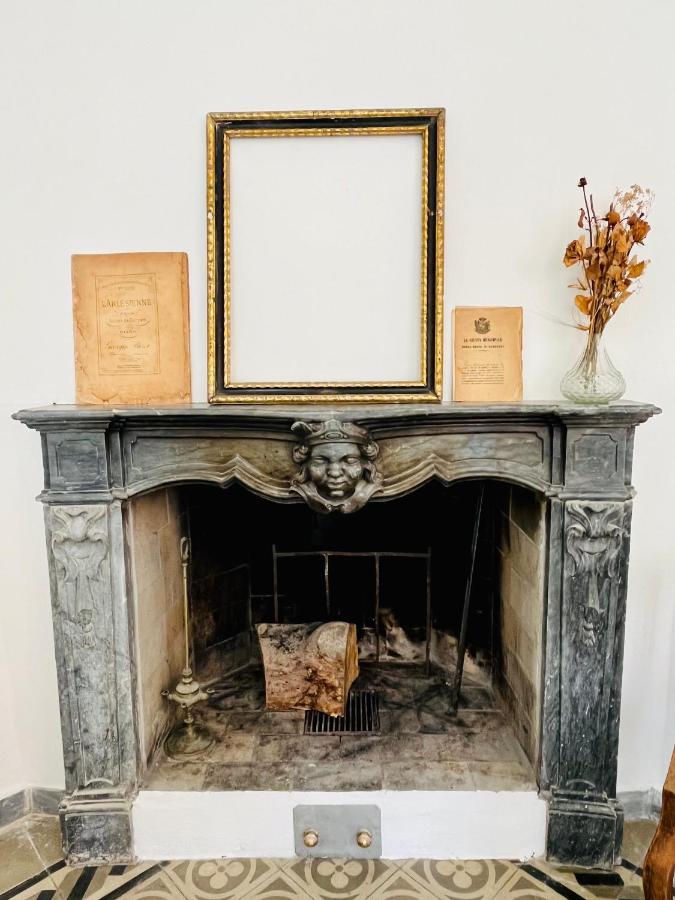 Appartement Antica Dimora La Madonnina, Residenza Storica Con Vista Incantevole A Cagliari Extérieur photo