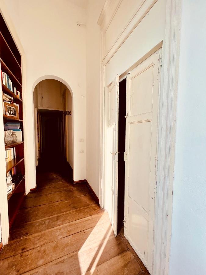 Appartement Antica Dimora La Madonnina, Residenza Storica Con Vista Incantevole A Cagliari Extérieur photo
