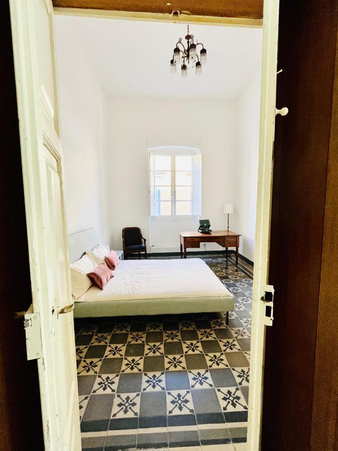 Appartement Antica Dimora La Madonnina, Residenza Storica Con Vista Incantevole A Cagliari Extérieur photo